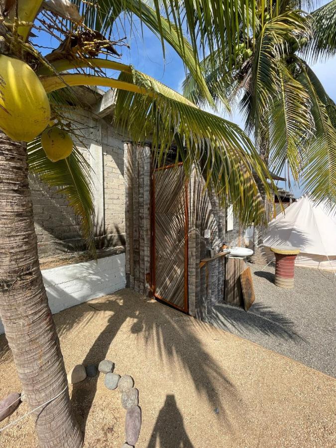 Hostel Flakos Barra de Potosi المظهر الخارجي الصورة